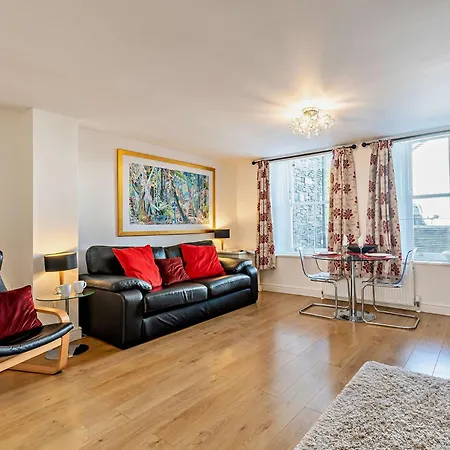 1 Bed In Keswick Sz127 *