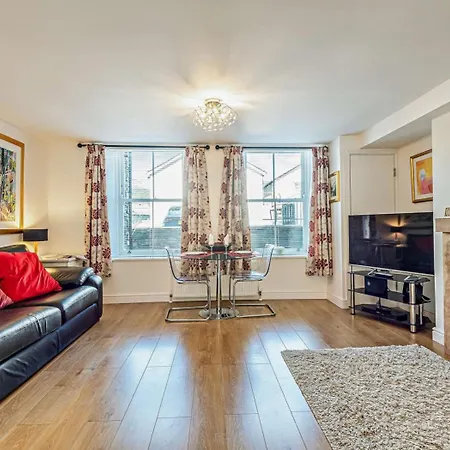 1 Bed In Sz127 بيت للعطل كيسويك